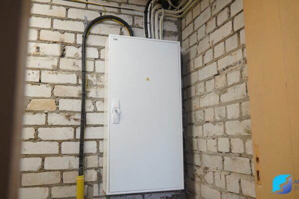 Elektrikilbi paigaldus Põlvamaal.